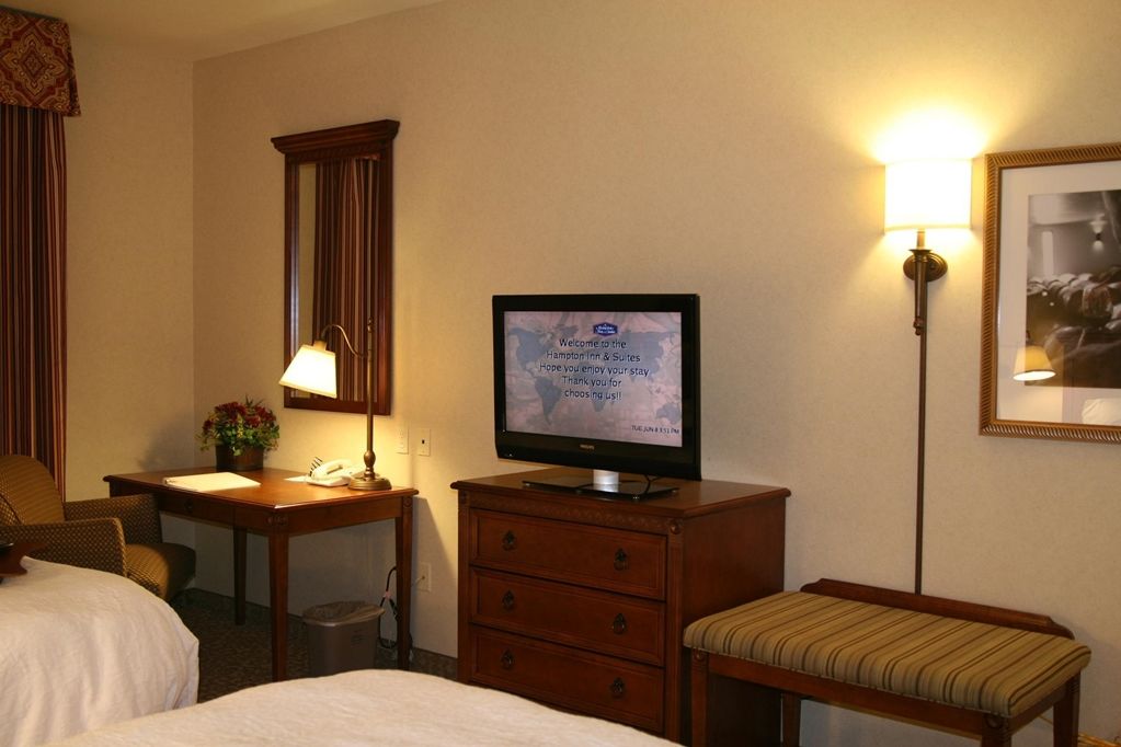 Hampton Inn & Suites Lodi Δωμάτιο φωτογραφία
