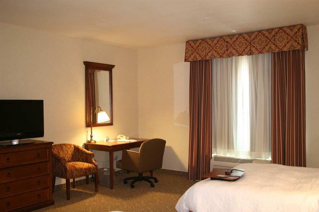 Hampton Inn & Suites Lodi Δωμάτιο φωτογραφία