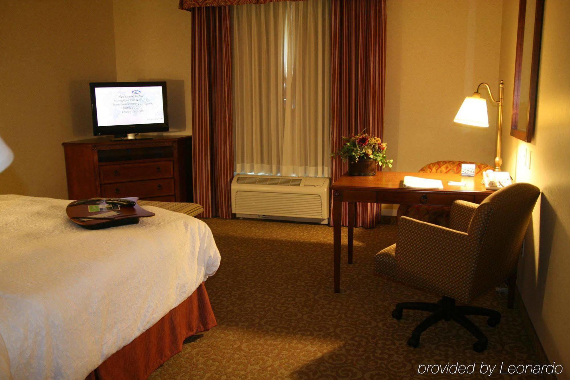 Hampton Inn & Suites Lodi Δωμάτιο φωτογραφία