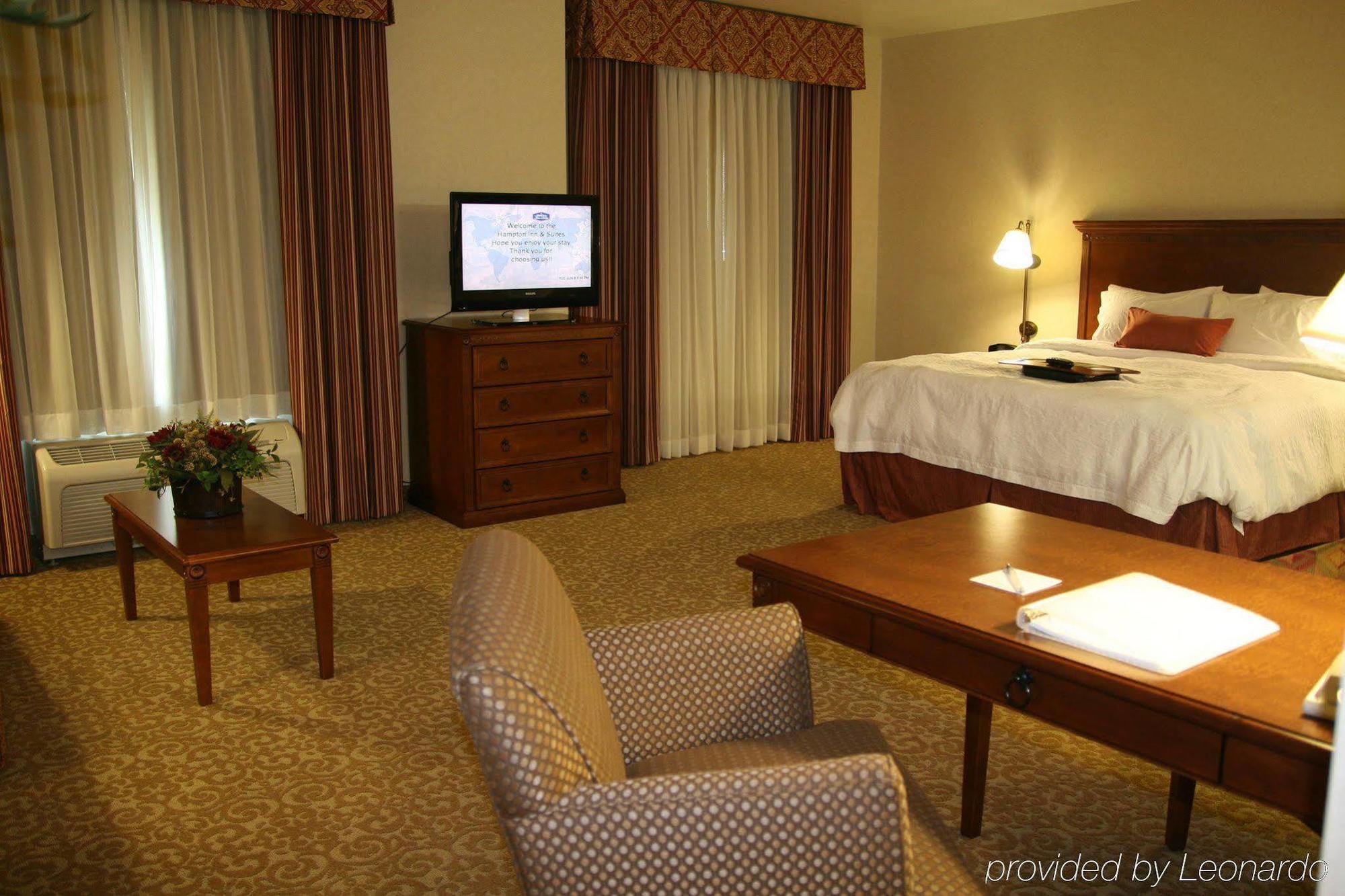 Hampton Inn & Suites Lodi Δωμάτιο φωτογραφία